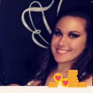 Meet your Posher, Alyssa